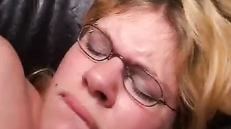Heavily pregnant bitch cant stop fucking