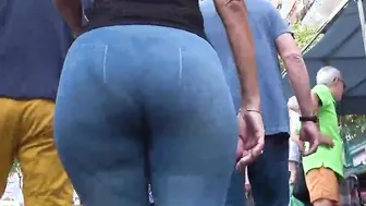 candid booty 6