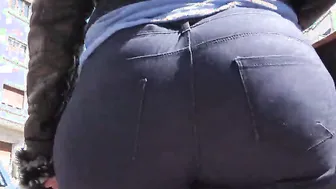 Candid booty 6
