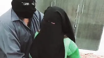 Muslim Hijab women Hard Sex Anal With Her House Owner