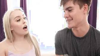 Hot Teenie Lets Pure Boy Plowed Her Without Condom
