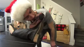 Worshipping Mrs. Clause Sweaty  Super Sexy Foot (FULL Film) HD - Happy