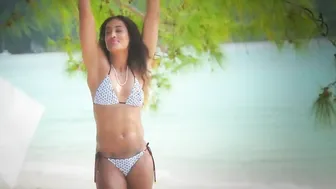 # Top five - beauty Ebony Celebrities