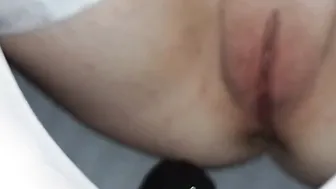 She groaning and then I cummed and cum on her