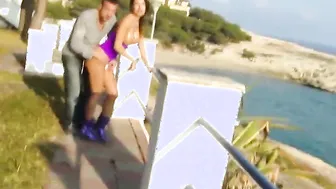 CULIONEROS - Franck Franco Buries His Penis Inside Big Boobed PAWG Franceska Jaimes Outdoor By The Beach