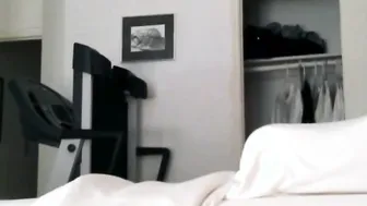 Brune porn video – Baise fougueuse avec une petite brune ronde