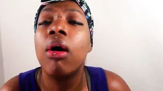 Mommy Banana Blow Job Unshaved Snatch Tease by Black cougar Chy Latte