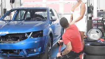 RIM4K. Big Tit hot with shaved hair worships mechanics booty inside garage