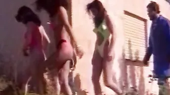Orgien Nach dem Schwimmbad und Sexualkunde