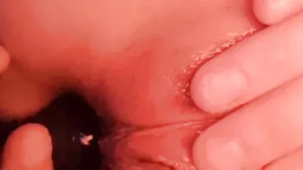 My first time i have buttplug into my tight anal