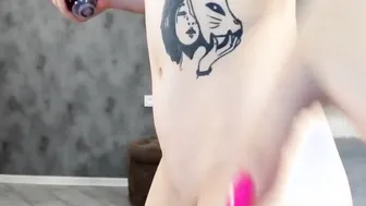 Cute Blonde in a Playful Blowjob