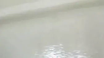 Dyke twins eat cunt inside the shower