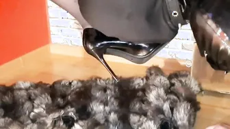 Sub worships Dom Nikas irresistible legs