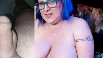Topless Bombshell Lady DICK RATE