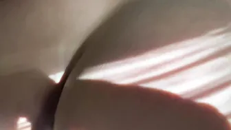 Her twat getting so creamy with the We vibe
