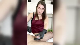During a shaving lesson a client Cummed on my college girl