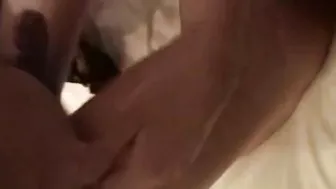 eastern Amateur bimbo gives a Cutie oral sex