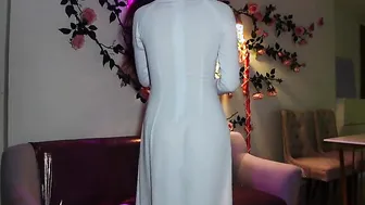 Crazy Hot chinese sluts teases with her body