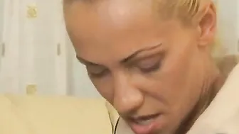 Hottie dyke hookers eat snatch and caress each other inside