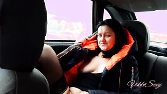 Flashing Cunt inside a Outdoor Place and Masturbating into the Vehicle -