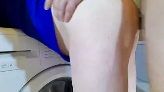 he went inside the bath-tub and filled my anal with