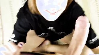 Super 18 amateur babe doing a nice toejob