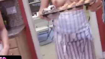 Cassidy And Her Friends Having Unique Treat On Valentines Day