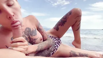 Blonde Deep Sucking Off and had Cowgirl Sex on the Beach - Jizzed