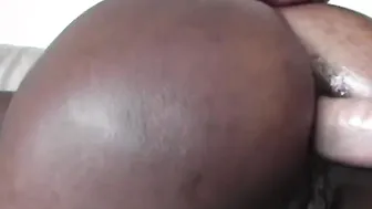 Black Single Milf Turned Famous Overnight by Fake Casting Age
