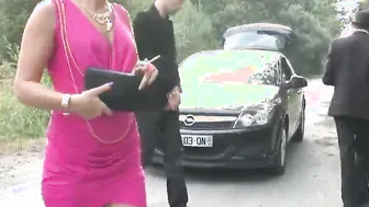 Anal sex into the countryside with 2 pretty elegant chick