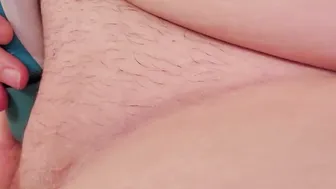 Unshaved BBW Cant Stop Cumming