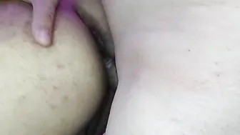 My stepmom and her gigantic butt want a gigantic dick for breakfast