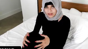 Hijab Hookup - babe Arab women Blows Her Coachs Penis During Workout And Shows Him Her Beauty Panties