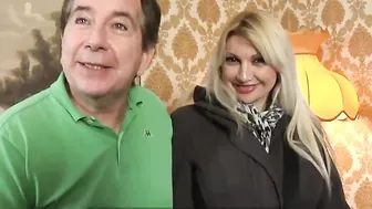 Gigantic breasts blonde mom getting booty nailed on a couch