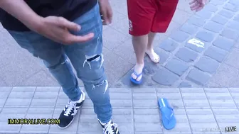 The World’s most unlikely Brothers Meet a Curvy Bimbo at the Metro