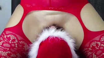 CHRISTMAS SEX SANTA CLAUS SITTING ON FACE WITH SQUIRT INTO MOUTH.