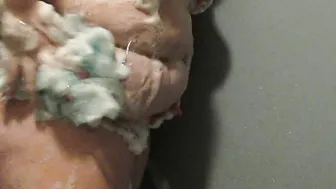 bbw shower time