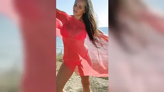 Sexy MILF In Bikini NN