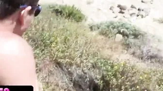 BFFS -Sensual Surfer Girls Performance Off Their Crazy Sexy Beach Body
