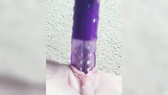 mom twat up close and leisurely taking that vibrator