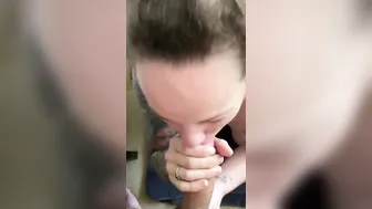 Blow job with creamy facial