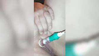 Pumping my clitoris