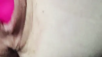 Milf plays with cunt post breakup