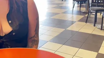 Cum on my hot outside shopping trip