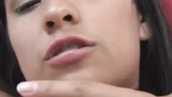 Stockinged solo 19 yo hoe finger fuck her snatch