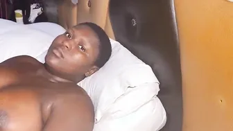 Bbw camgirl getting spread wildly by a long pipe and jizzes twice