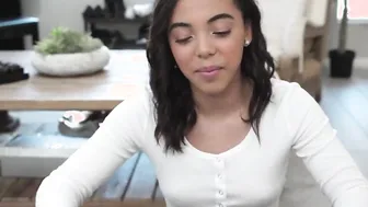 I am teaching my stepsister how to gives a bj using my cock