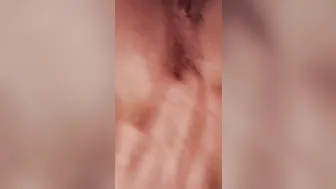 Very soak vagina close-up with leaking snatch sounds