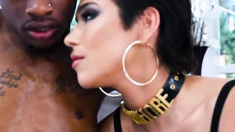 Brooklyn porn video – Brooklyn Gray Tries Her Large Throat Challenge Ever
