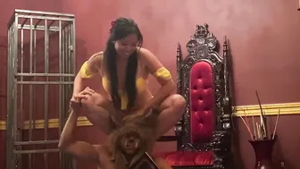 Hot Maras Hottie and the Beast Cosplay Toes Bondage Acro-Yoga